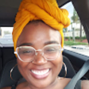 Meet your Posher, Morrisa